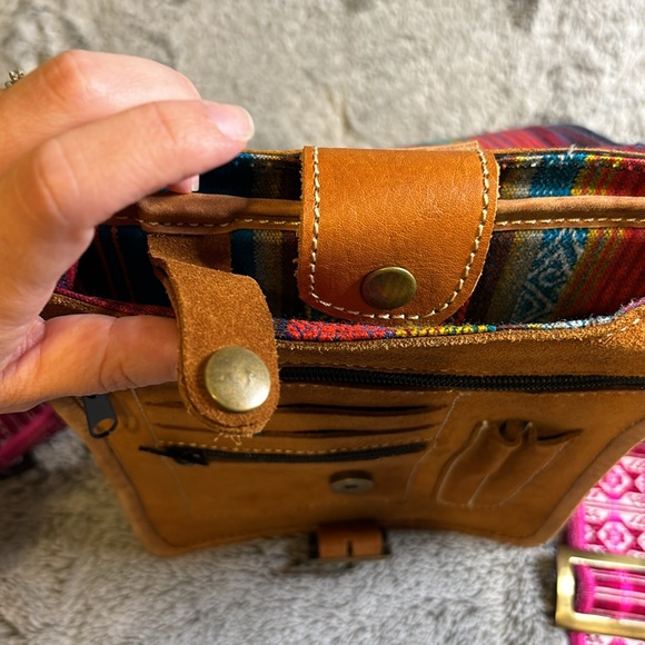 Verver Werks Leather and Suede Purse With Custom Strap - Picture 7 of 10